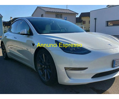 TESLA Model 3 Long Range Dual Motor awd  Berlina