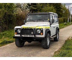 LAND ROVER Defender V8 3.9i 90 4WD