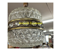 L.ampadario chandelier a sospensione anni 60