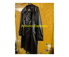 Vendo CAPPOTTO  da donna, nero, cerato, lucido