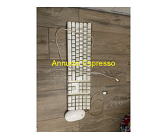 Vendo Apple Mechanical Keyboard layout in lingua I