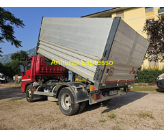 Camion ISUZU 60 qtl. Rib. Tril.