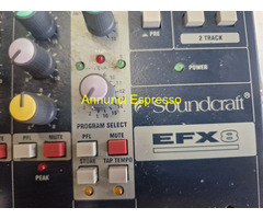 MIXER SOUNDCRAFT E.F.X. 8 EFF. DIGITAL IDEAL KARAO