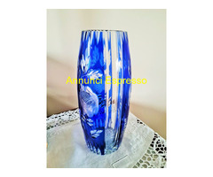 Vaso stile  Liberty in cristallo blu cobalto di  B